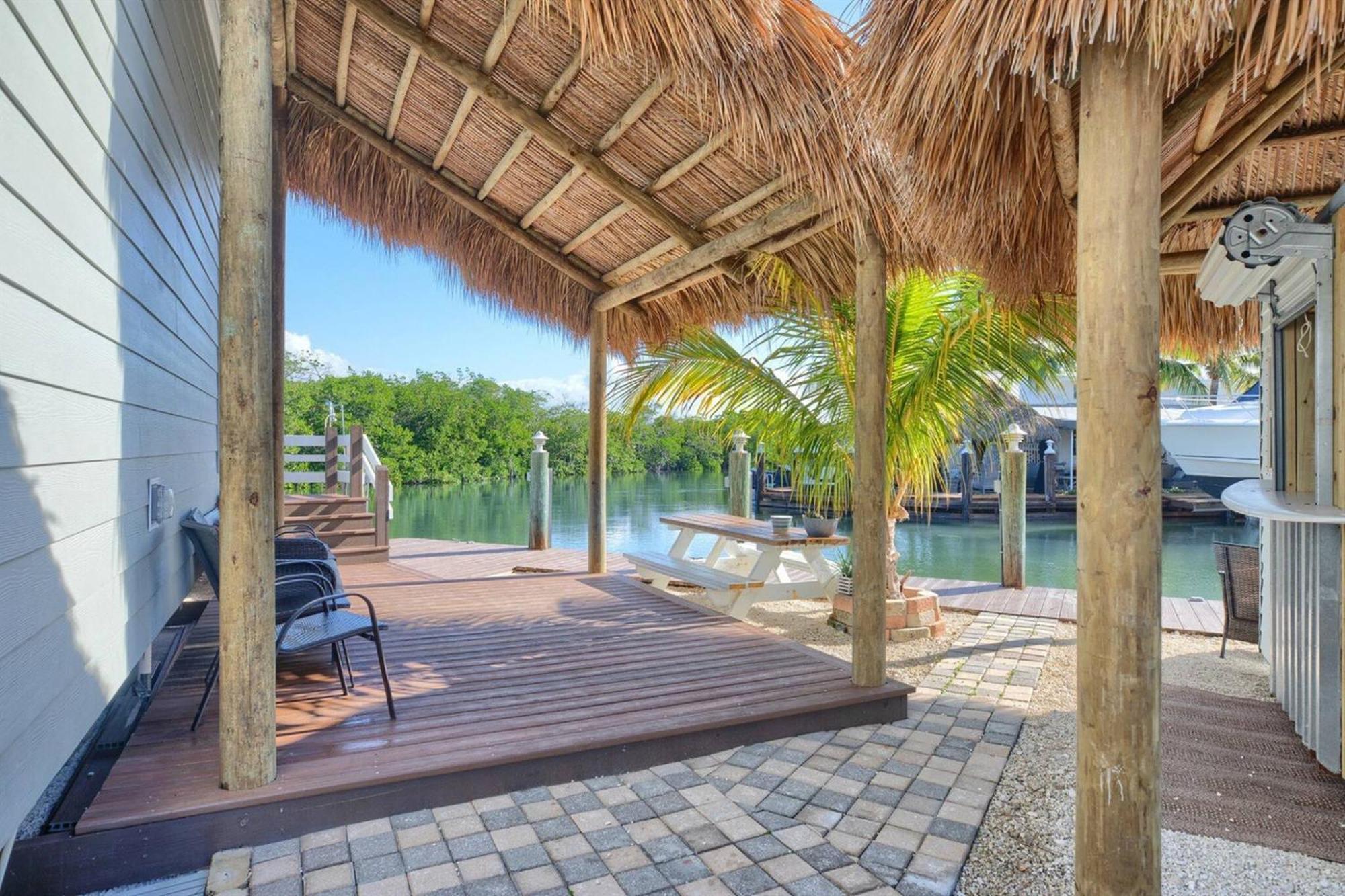 Tiny Home On Waterfront, Bay Views, Deck, Pool Jewfish 객실 사진